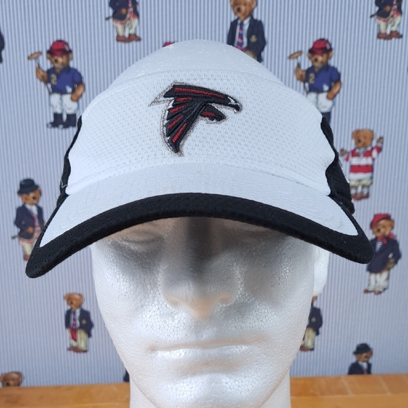 Atlanta Falcons New Era embroidered logo white & black NFL velcro tab visor hat - Picture 1 of 9